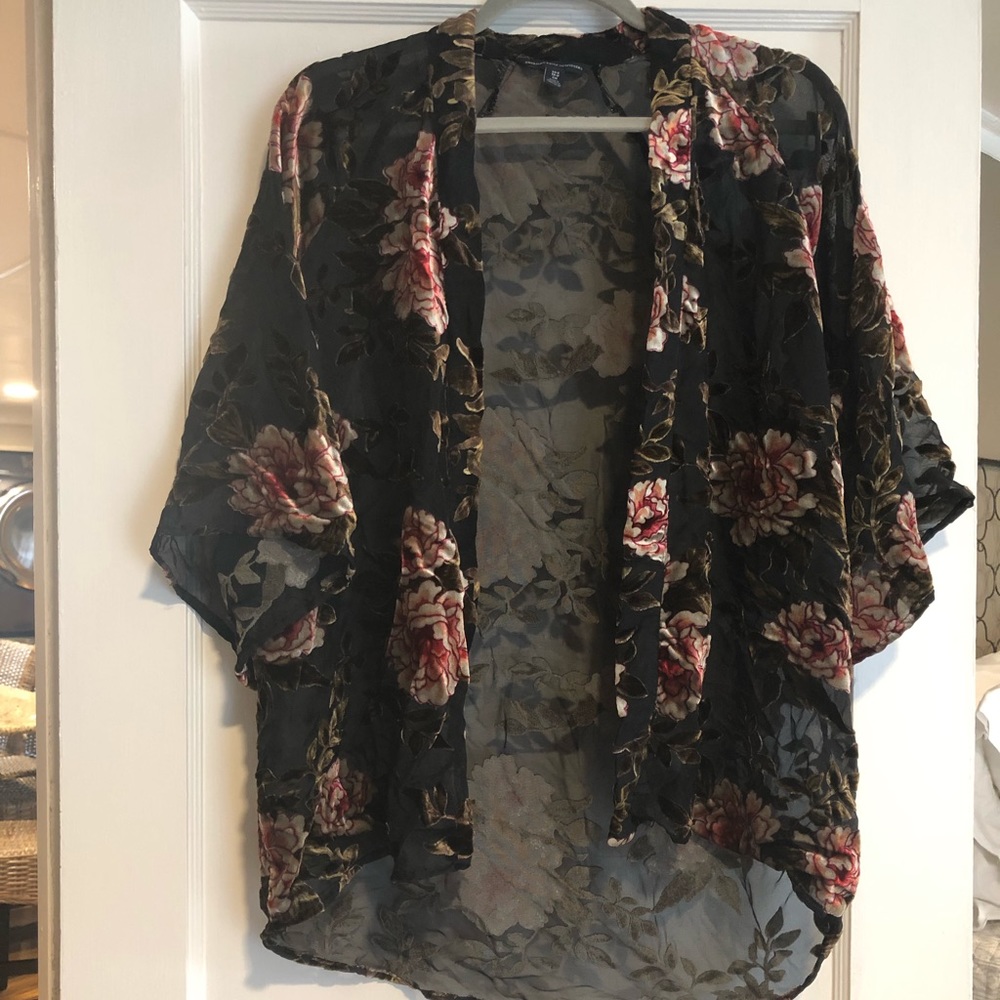 AMERICAN EAGLE kimono